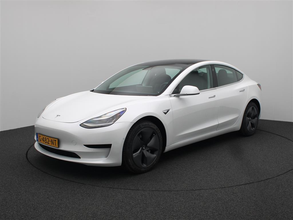 Tesla Model 3 afbeelding 1